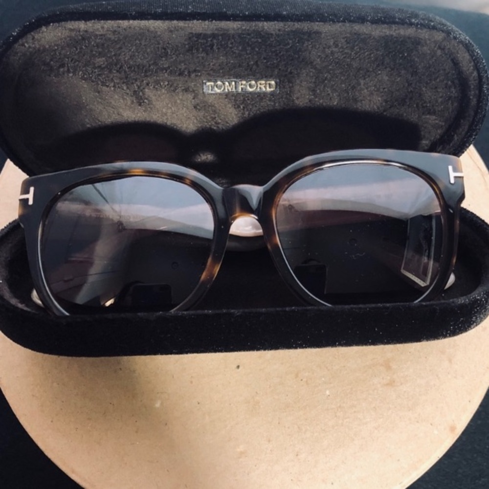 Tom Ford Sunglasses - MAKE AN OFFER!